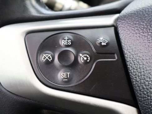 Used 2020 GMC Acadia SLT w/ Driver Alert Package II FWD image 40