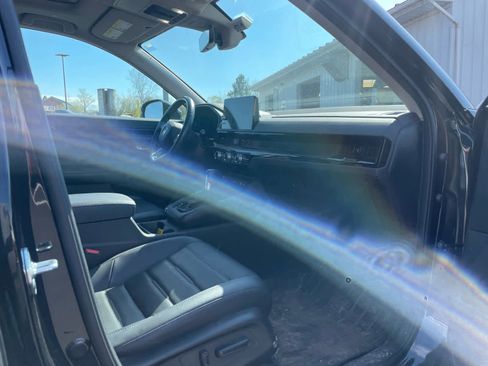 Used 2023 Honda CR-V EX-L image 12