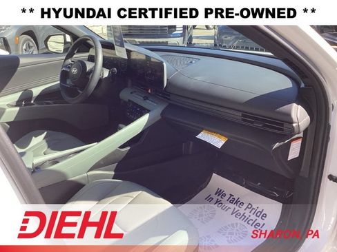 Certified 2025 Hyundai Elantra Limited FWD image 15