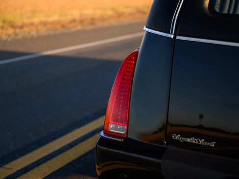 Used 2009 Cadillac DTS Hearse FWD image 35