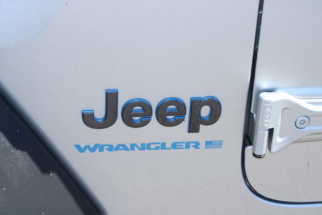 Used 2024 Jeep Wrangler Unlimited Rubicon 4xe AWD/4WD image 8