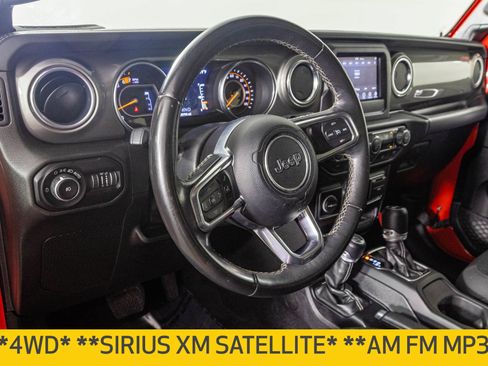 Used 2019 Jeep Wrangler Unlimited Sahara AWD/4WD image 5