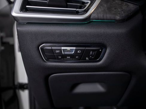 Used 2023 BMW X5 xDrive40i w/ Premium Package image 37