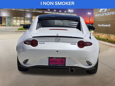 Used 2023 MAZDA MX-5 Miata Club RWD image 8