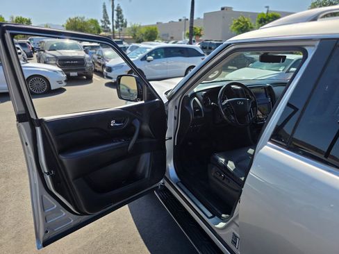 Used 2021 INFINITI QX80 Luxe RWD image 44