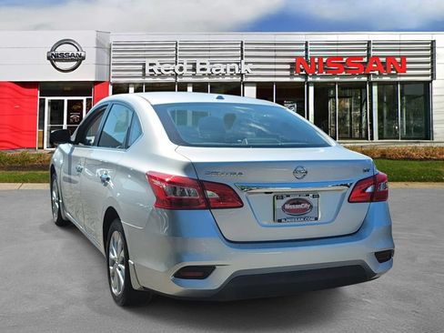 Used 2016 Nissan Sentra SV w/ Style Package FWD image 6
