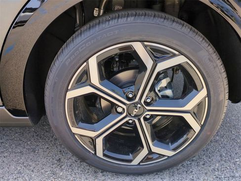 New 2025 Kia Niro SX Touring image 51