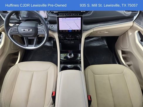 Used 2023 Jeep Grand Cherokee Limited image 28