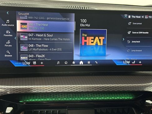 Used 2025 BMW 330i 330i w/ Premium Package image 20