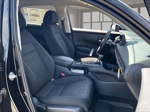 New 2026 Honda HR-V LX image 10