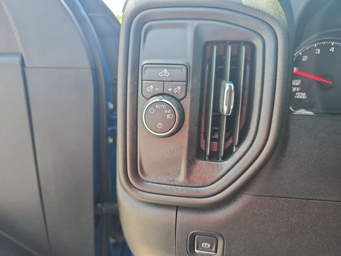 Used 2022 Chevrolet Silverado 1500 Custom RWD image 26