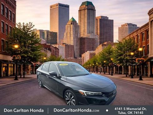 Used 2024 Honda Civic EX image 1
