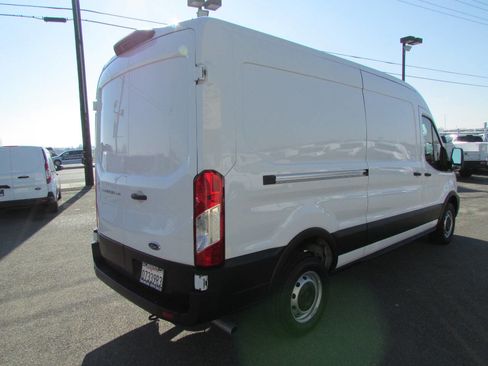 Used 2023 Ford Transit 250 Medium Roof w/ Load Area Protection Package image 6