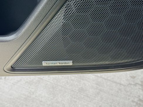 Used 2022 Subaru Outback Limited XT image 22