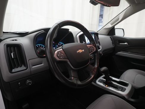 Used 2018 Chevrolet Colorado LT RWD image 8