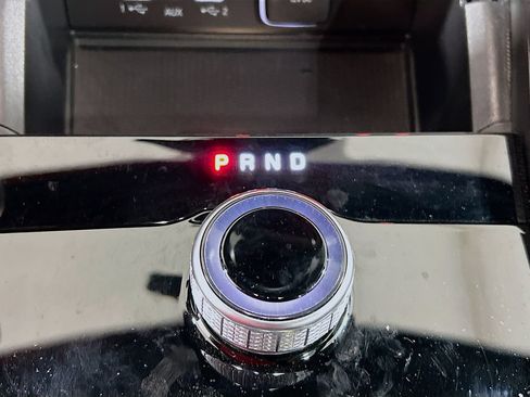 Used 2025 Jeep Grand Cherokee Altitude RWD image 14
