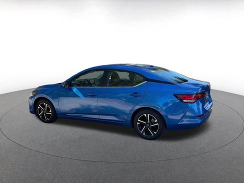 Used 2024 Nissan Sentra SV image 10