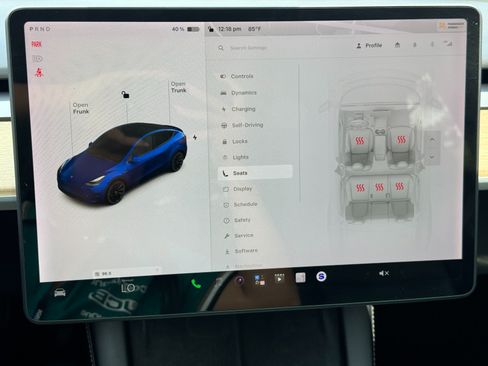 Used 2021 Tesla Model Y Long Range AWD/4WD image 28