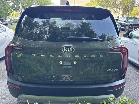 Used 2021 Kia Telluride EX w/ EX Premium Package FWD image 6