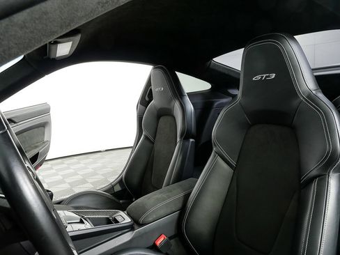 Certified 2022 Porsche 911 GT3 image 5