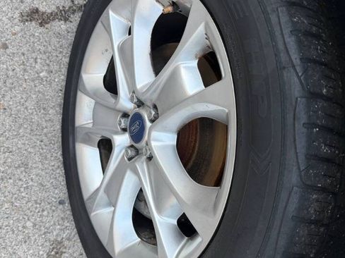 Used 2015 Ford Escape Titanium AWD/4WD image 32