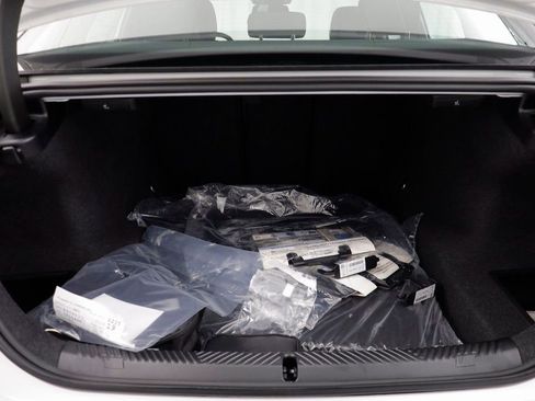 New 2026 BMW 530i xDrive w/ Premium Package AWD/4WD image 18