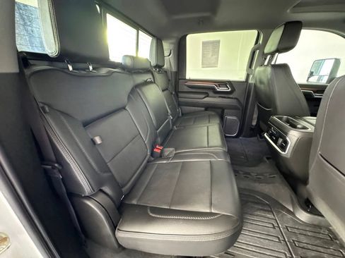 Used 2024 GMC Sierra 3500 Denali w/ Denali Reserve Package AWD/4WD image 43