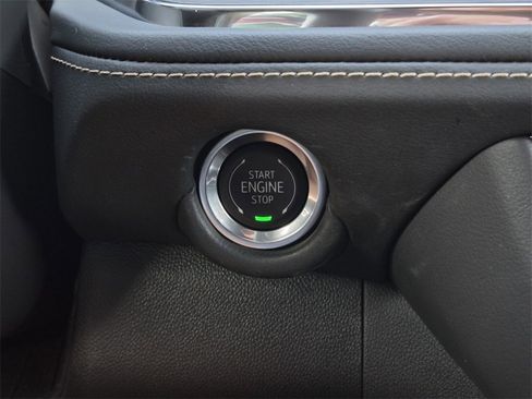 Certified 2025 Chevrolet Tahoe Premier image 32