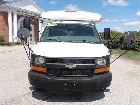 Used 2008 Chevrolet Express 3500 w/ School Bus Package RWD image 30