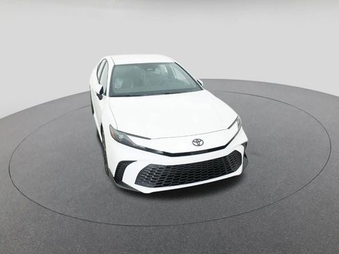 New 2026 Toyota Camry SE image 14