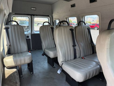 Used 2008 Ford E-250 and Econoline 250 Extended RWD image 22