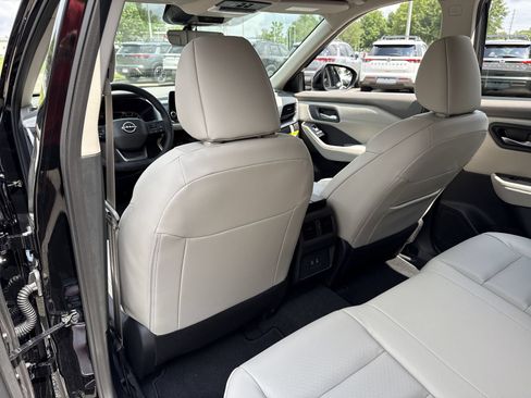 New 2026 Nissan Rogue Dark Armor FWD image 19