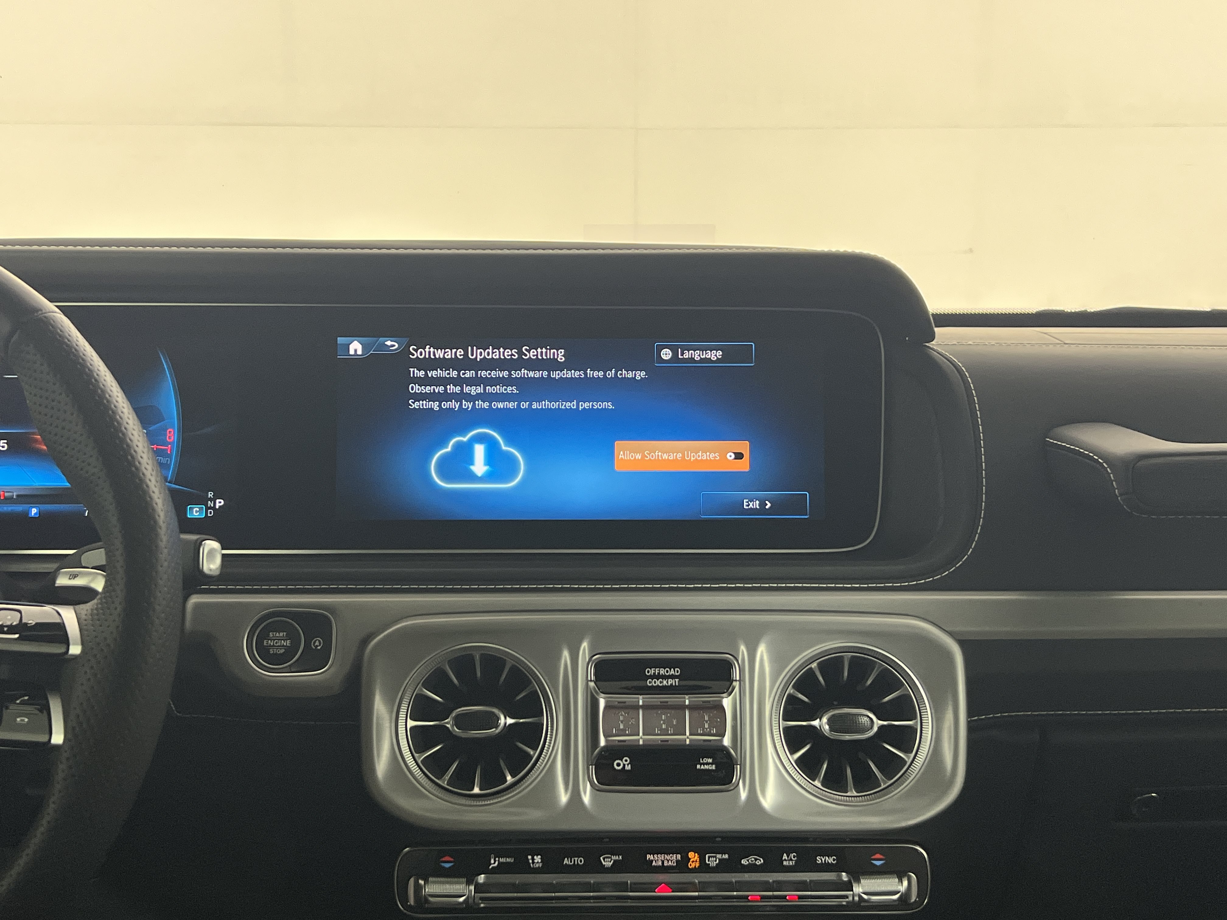 Certified 2025 Mercedes-Benz G 63 AMG 4MATIC image 17
