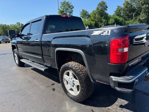 Used 2015 GMC Sierra 2500 SLT AWD/4WD image 10
