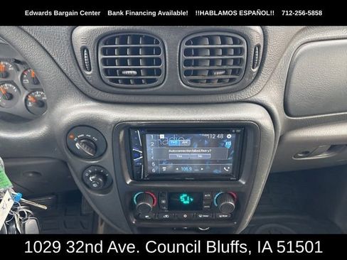 Used 2002 Chevrolet TrailBlazer LT w/ LT Leather Plus Pkg image 21