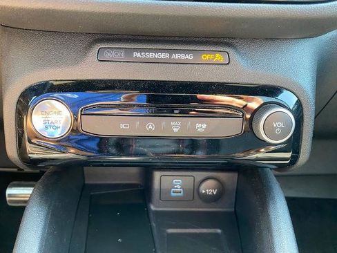 Certified 2023 Ford Escape ST-Line Select w/ Tech Pack #2 AWD/4WD image 21