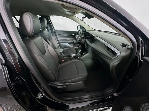 Used 2025 Buick Encore GX Preferred image 29