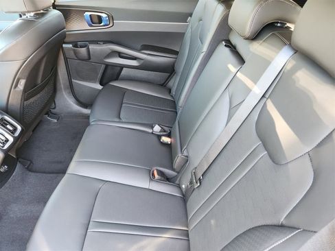 New 2026 Kia Sorento S image 21