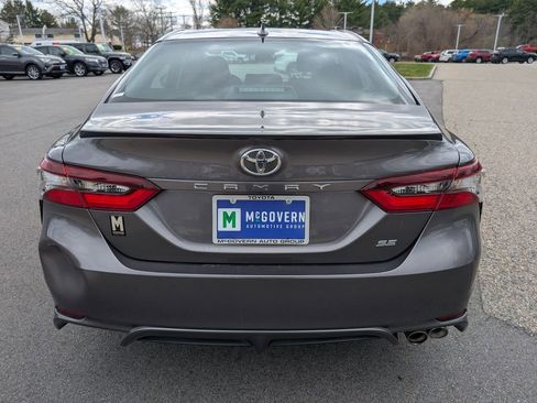 Used 2023 Toyota Camry SE FWD image 4