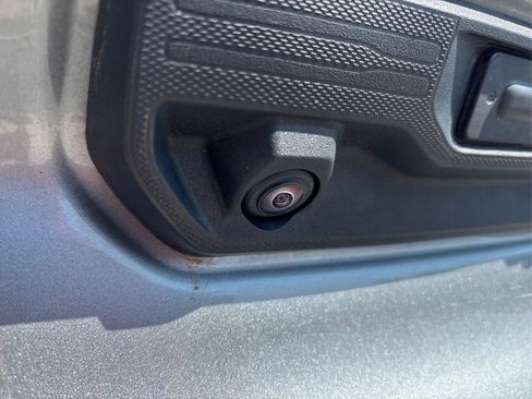 Used 2023 Chevrolet Silverado 1500 Custom image 16