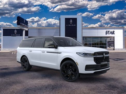 New 2026 Lincoln Navigator L Black Label AWD/4WD image 7