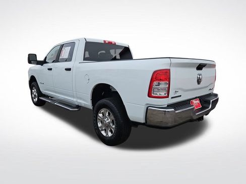 Used 2024 RAM 2500 Big Horn AWD/4WD image 4