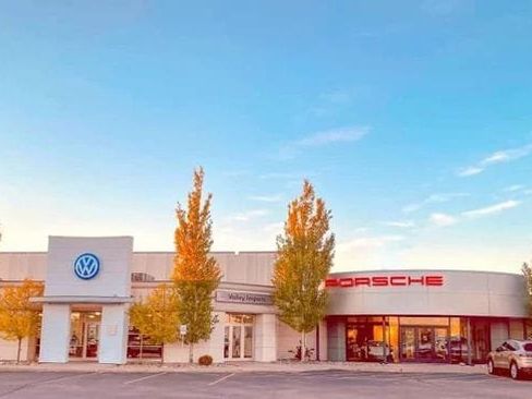 Used 2021 Mercedes-Benz Sprinter 2500 image 4