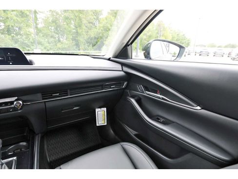 Used 2025 MAZDA CX-30 AWD 2.5 S w/ Preferred Package image 8