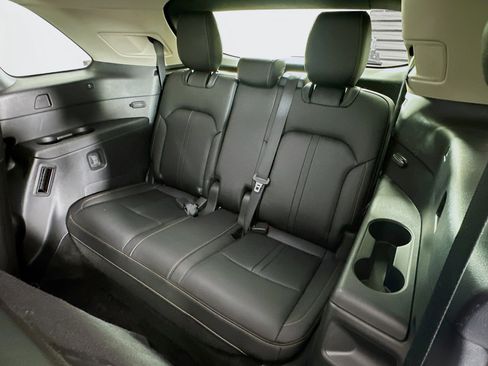 Used 2024 MAZDA CX-90 3.3 Turbo w/ Premium Package image 31