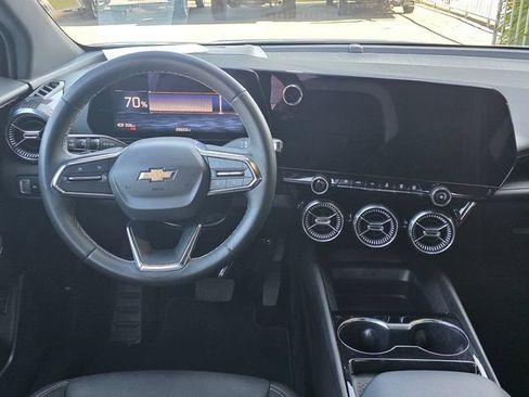 Certified 2024 Chevrolet Blazer EV LT AWD/4WD image 17