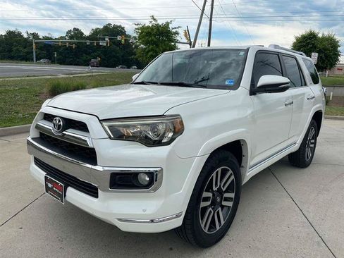 Used 2018 Toyota 4Runner Limited AWD/4WD image 1