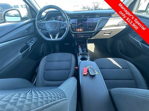 Used 2023 Chevrolet Bolt EUV LT w/ Driver Confidence Package image 16