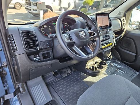 Used 2024 RAM ProMaster 3500 image 17