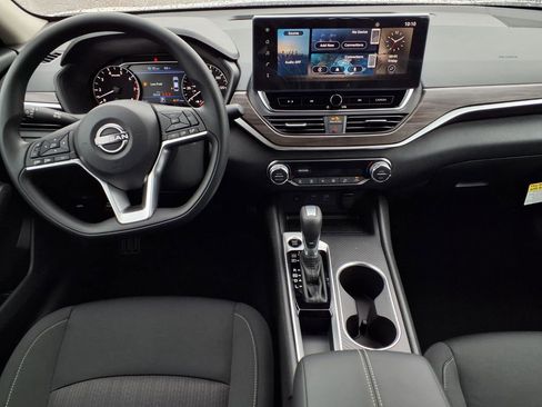 New 2026 Nissan Altima 2.5 SV w/ SV Special Edition Package FWD image 11